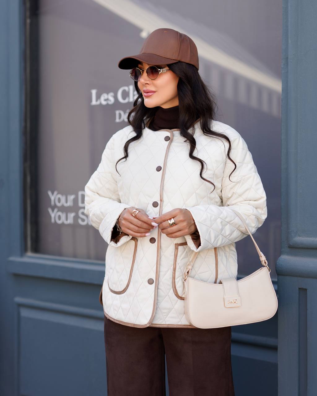 کاپشن مدل مدونا